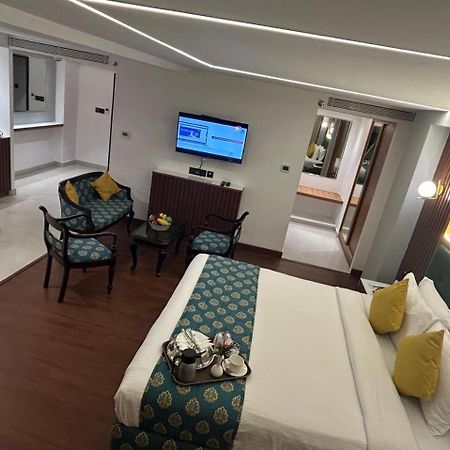 Hotel Residency Tower Thiruvananthapuram Esterno foto